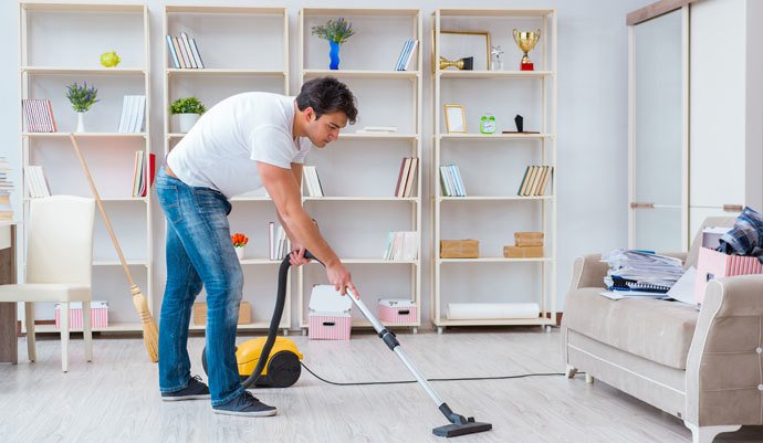 عمال تنظيف منازل بالساعة في جدة