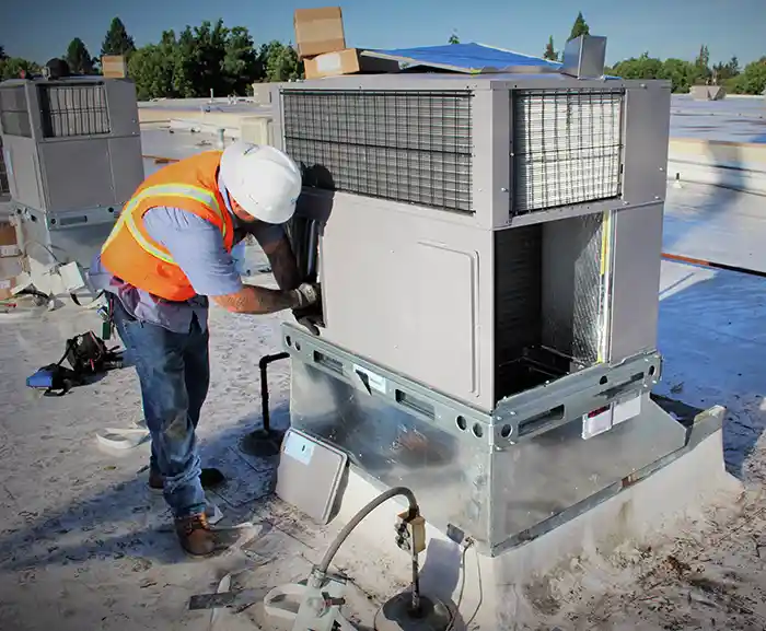 صيانة واصلاح جميع انواع المكيفات مع الفك والتركيب بجدة