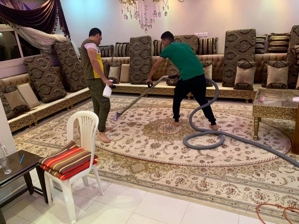 شركة تنظيف بالبخار تنظيف كنب وسجاد بجدة